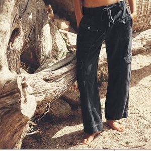 Zara cropped cargo pants